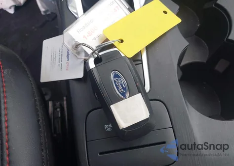 2025 Ford Escape St-Line from USA, damaged, VIN 1FMCU0MN8SUA64138